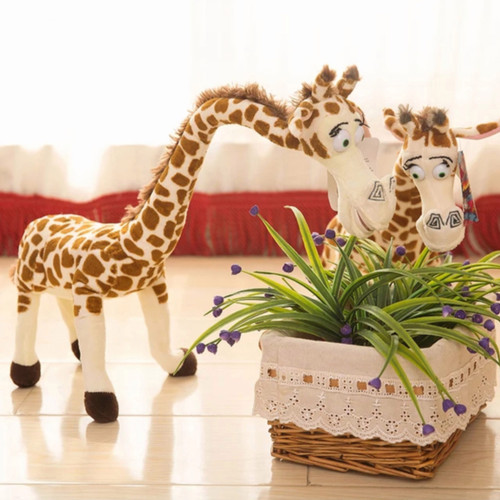 عروسک زرافه طرح ماداگاسکار